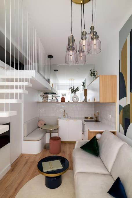 Bel Appartement D'Architecte Au Coeur De Париж Екстериор снимка