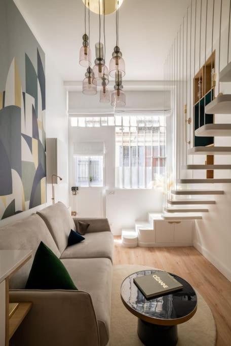Bel Appartement D'Architecte Au Coeur De Париж Екстериор снимка